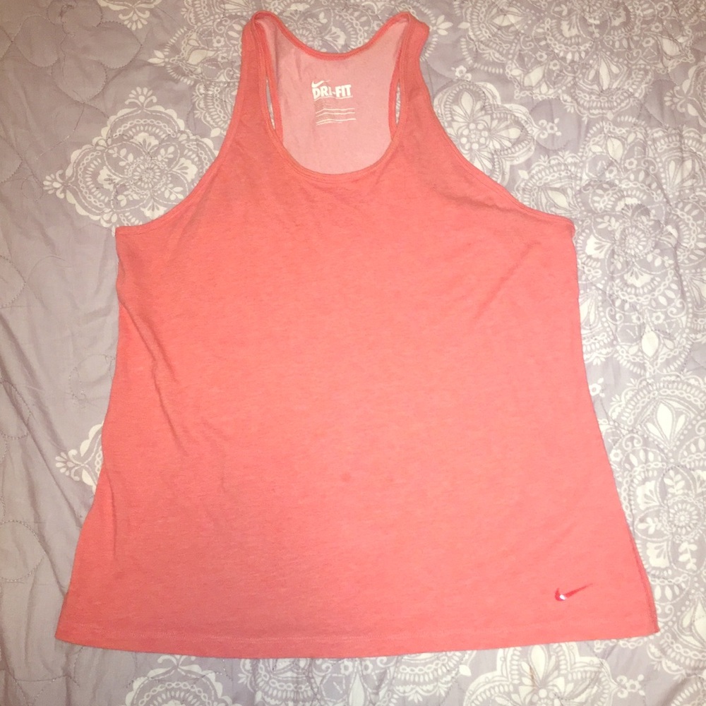 Nike tank